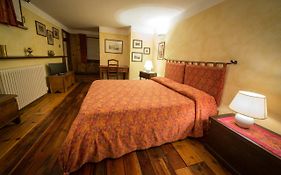 Bed And Breakfast al Nabuisson Aosta